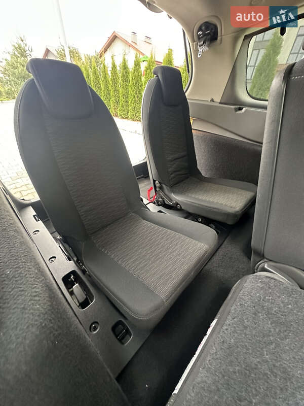 Минивэн Renault Scenic 2007 в Ровно