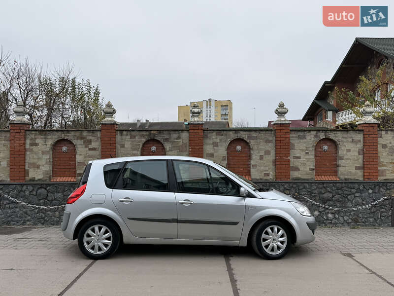 Минивэн Renault Scenic 2007 в Красилове