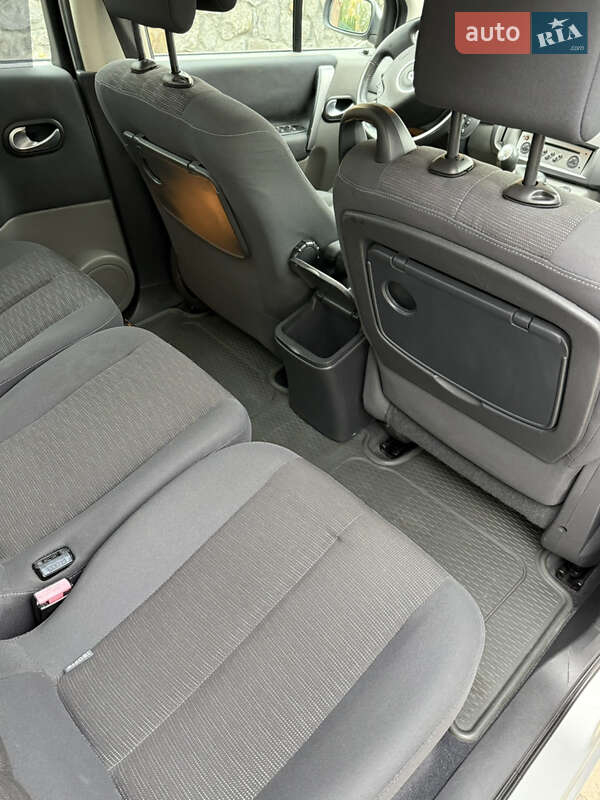 Минивэн Renault Scenic 2007 в Красилове