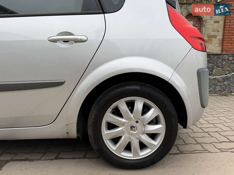 Минивэн Renault Scenic 2007 в Красилове