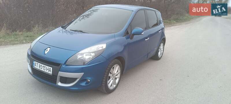 Renault Scenic 2011