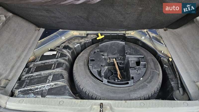 Мінівен Renault Scenic 2004 в Заліщиках