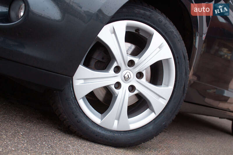 Минивэн Renault Scenic 2009 в Киеве