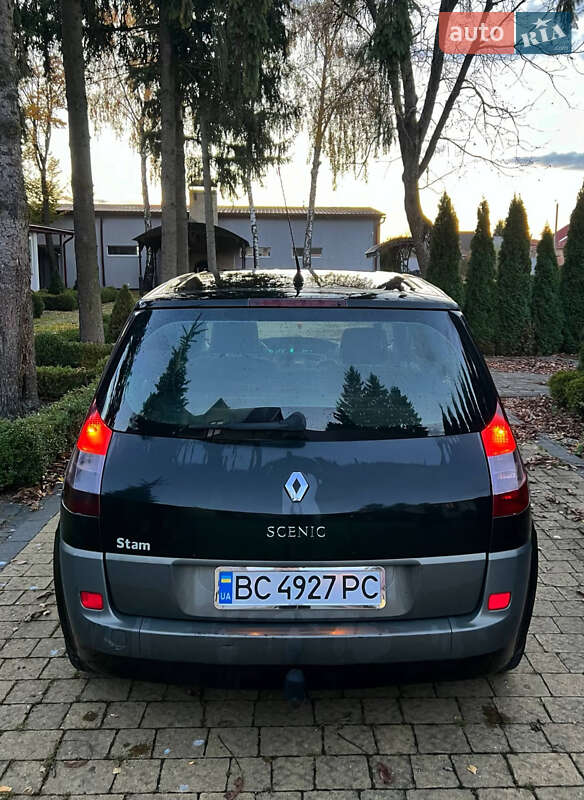 Минивэн Renault Scenic 2004 в Городке