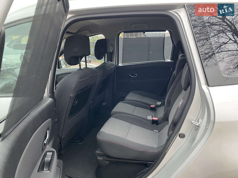 Мінівен Renault Scenic 2013 в Хмельницькому