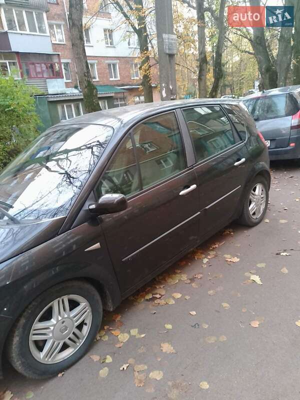Мінівен Renault Scenic 2004 в Хмельницькому
