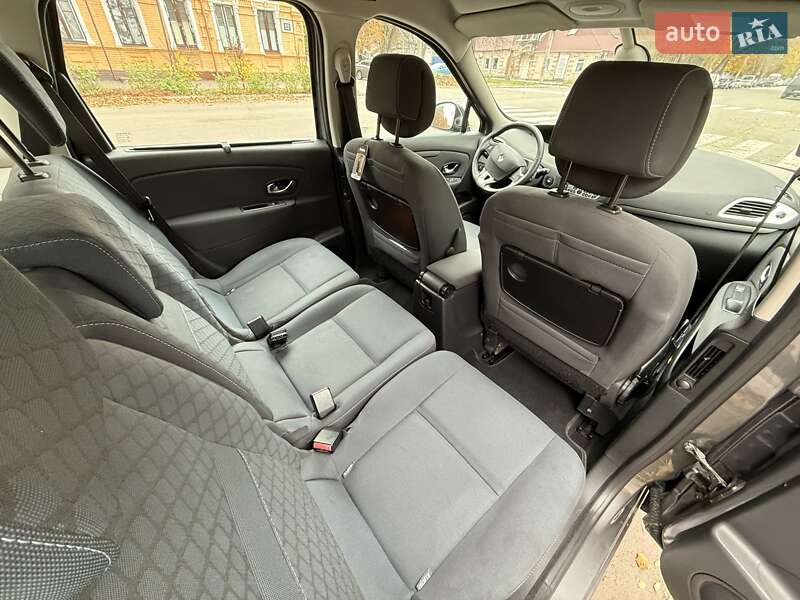 Минивэн Renault Scenic 2010 в Запорожье