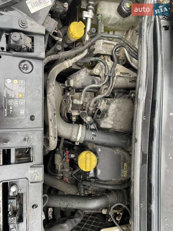 Мінівен Renault Scenic 2013 в Коломиї