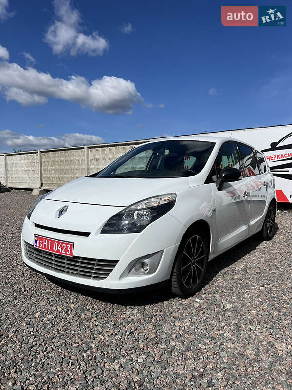 Минивэн Renault Scenic 2011 в Черкассах