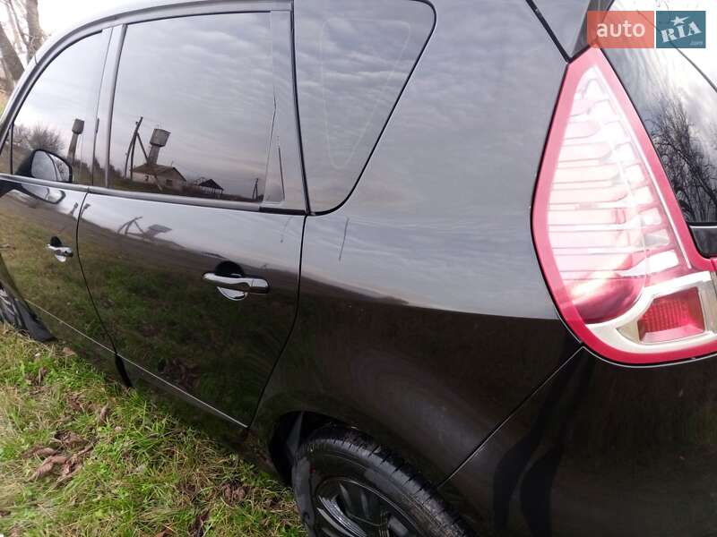 Минивэн Renault Scenic 2010 в Красилове фото 27 Минивэн Renault Scenic 2010 в Красилове