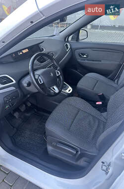 Минивэн Renault Scenic 2011 в Ивано-Франковске