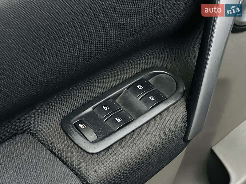 Минивэн Renault Scenic 2008 в Харькове