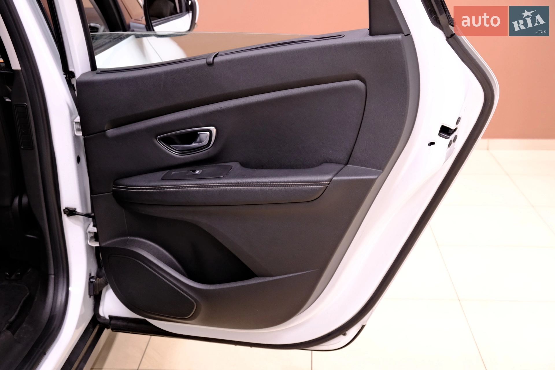 2017 Renault Scenic - мініатюра 38