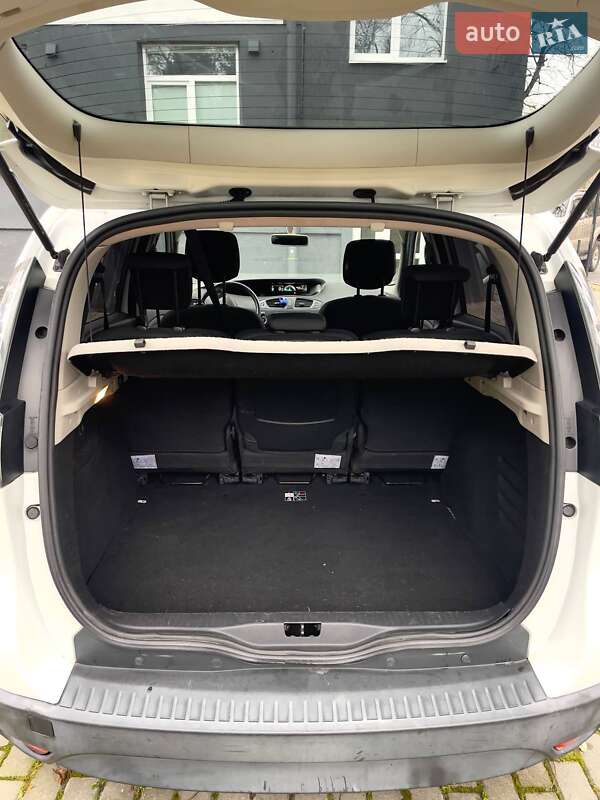 Минивэн Renault Scenic 2012 в Ивано-Франковске фото 45 Минивэн Renault Scenic 2012 в Ивано-Франковске