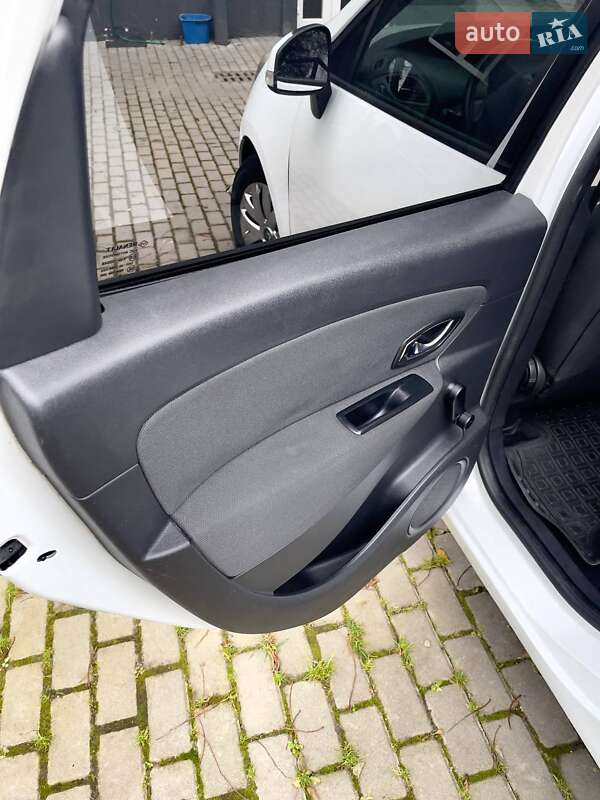 Минивэн Renault Scenic 2012 в Ивано-Франковске фото 47 Минивэн Renault Scenic 2012 в Ивано-Франковске