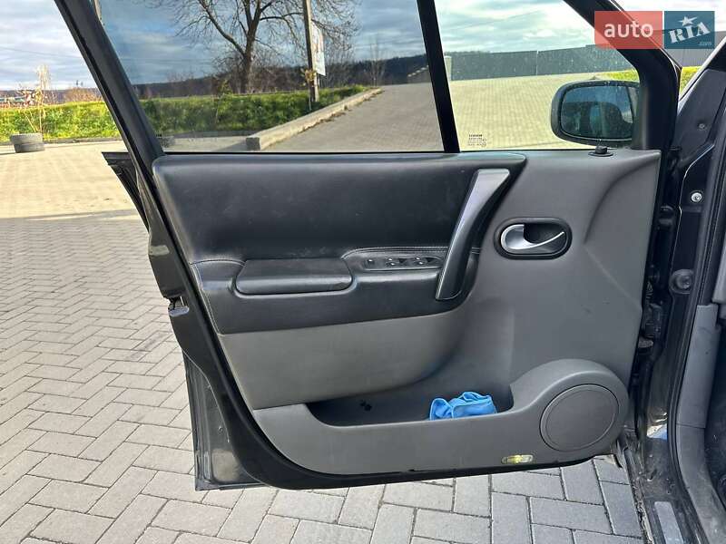 Мінівен Renault Scenic 2005 в Ланчині фото 12 Мінівен Renault Scenic 2005 в Ланчині