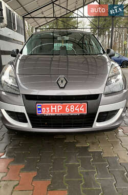 Минивэн Renault Scenic 2009 в Виннице