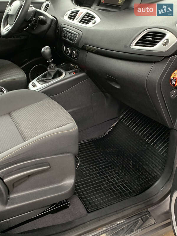 Минивэн Renault Scenic 2009 в Виннице фото 60 Минивэн Renault Scenic 2009 в Виннице