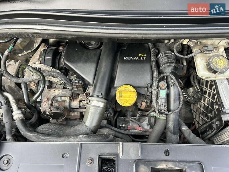 Мінівен Renault Scenic 2013 в Полтаві фото 30 Мінівен Renault Scenic 2013 в Полтаві