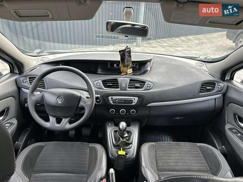 Мінівен Renault Scenic 2013 в Полтаві фото 134 Мінівен Renault Scenic 2013 в Полтаві