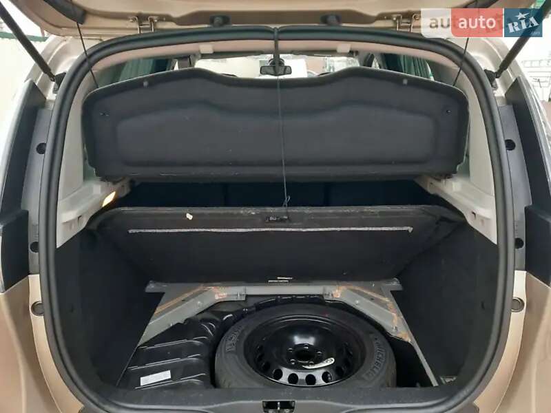 Мінівен Renault Scenic 2015 в Старокостянтинові фото 6 Мінівен Renault Scenic 2015 в Старокостянтинові