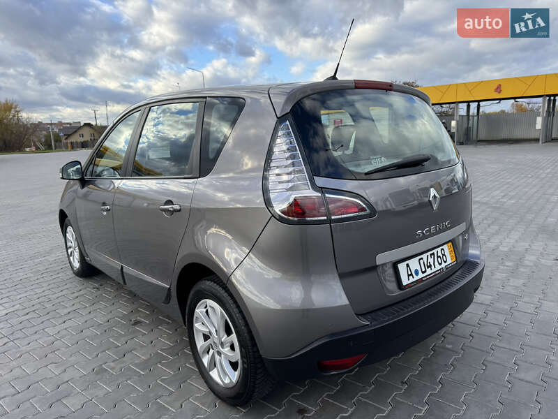 Мінівен Renault Scenic 2013 в Луцьку