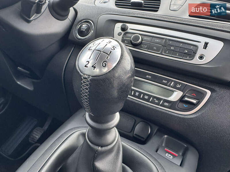 Мінівен Renault Scenic 2013 в Луцьку