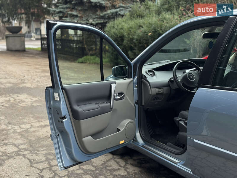Минивэн Renault Scenic 2008 в Умани фото 12 Минивэн Renault Scenic 2008 в Умани