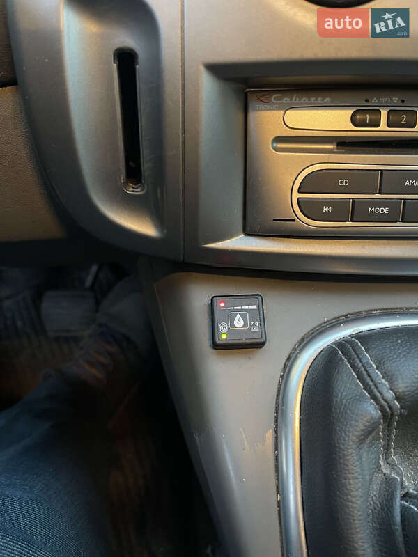 Мінівен Renault Scenic 2008 в Луцьку