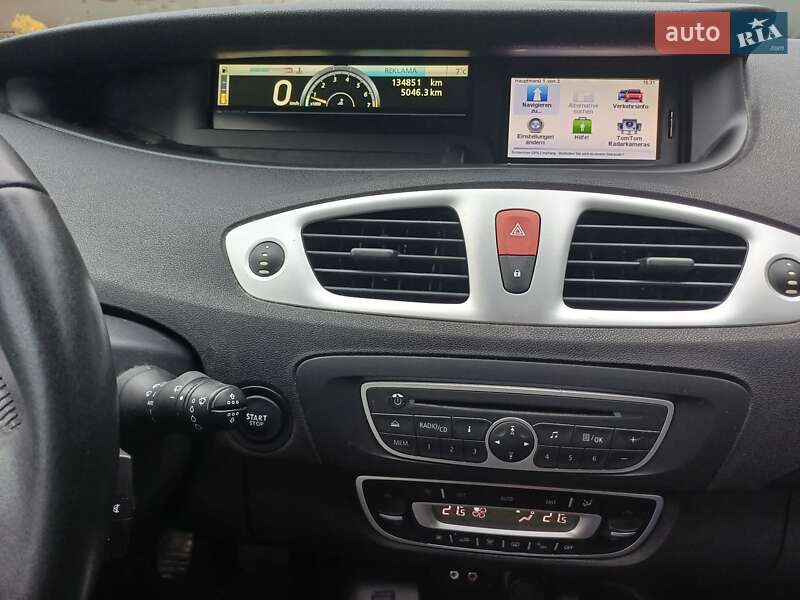 Мінівен Renault Scenic 2010 в Луцьку