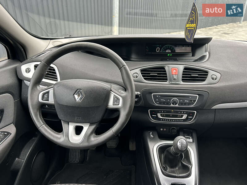 Мінівен Renault Scenic 2012 в Полтаві