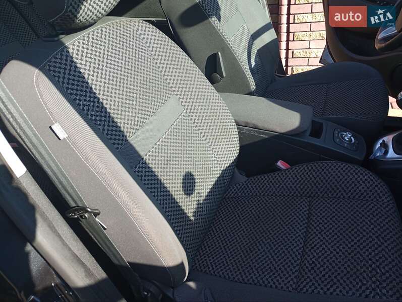 Мінівен Renault Scenic 2011 в Дубні фото 5 Мінівен Renault Scenic 2011 в Дубні