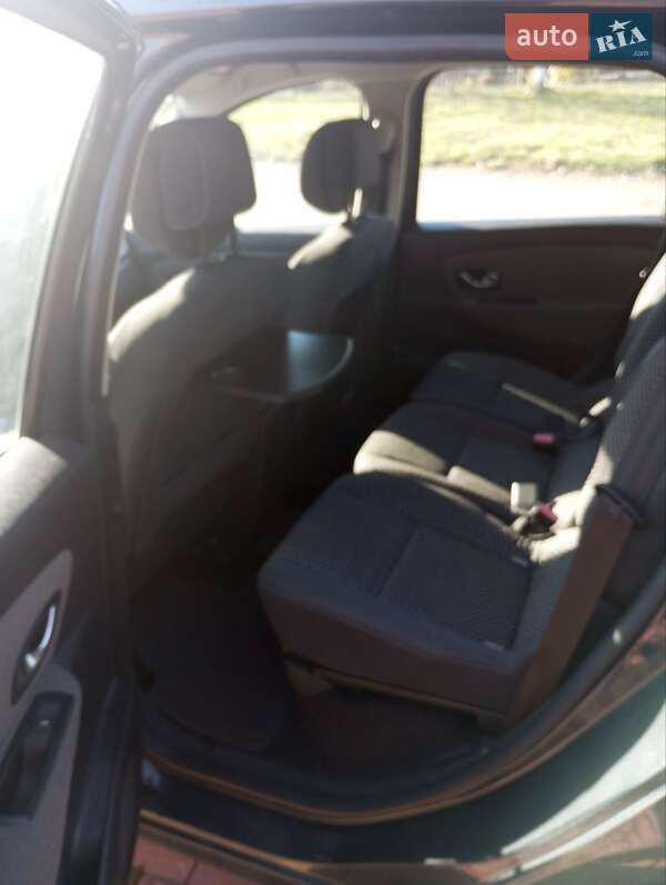 Мінівен Renault Scenic 2011 в Дубні фото 21 Мінівен Renault Scenic 2011 в Дубні