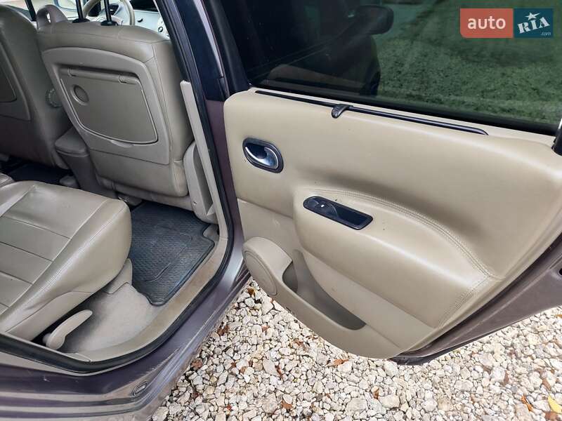 Мінівен Renault Scenic 2004 в Почаєві фото 15 Мінівен Renault Scenic 2004 в Почаєві