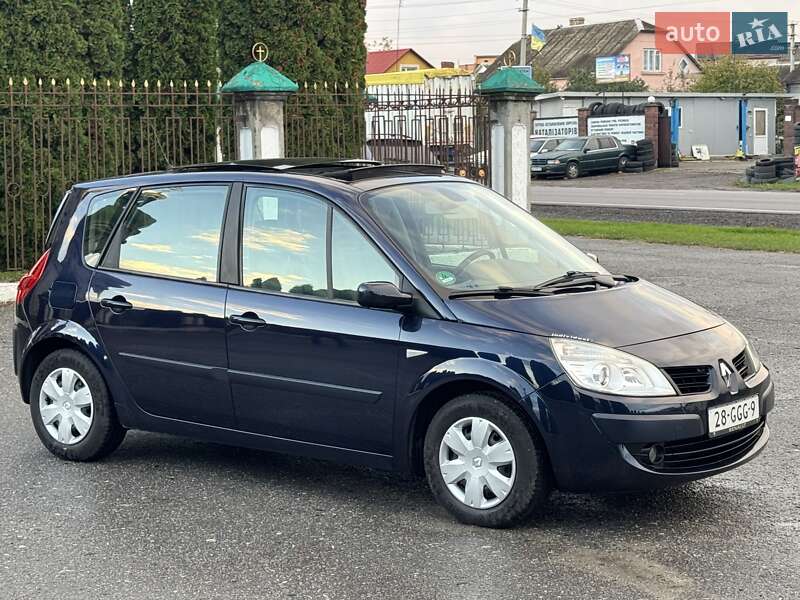 Минивэн Renault Scenic 2008 в Дубно