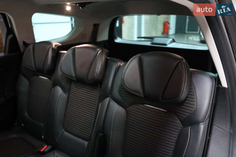 Мінівен Renault Scenic 2017 в Луцьку