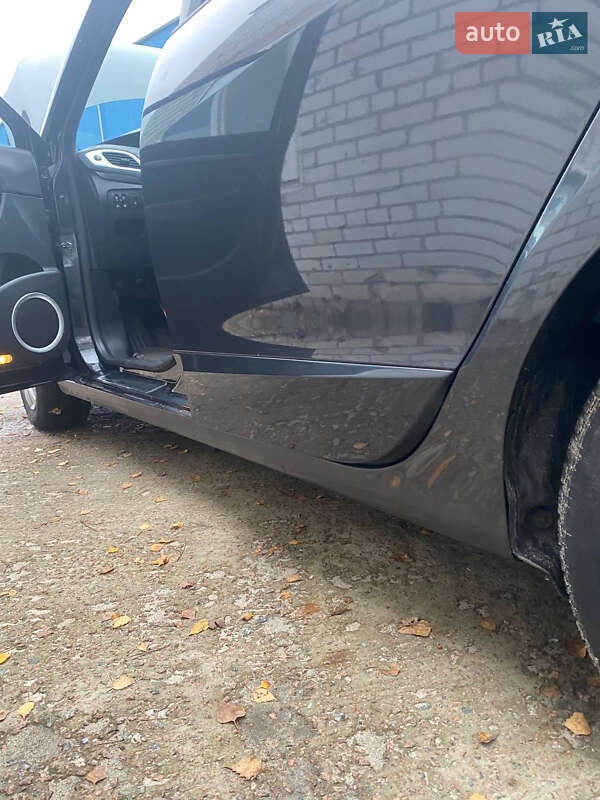 Мінівен Renault Scenic 2010 в Гостомелі