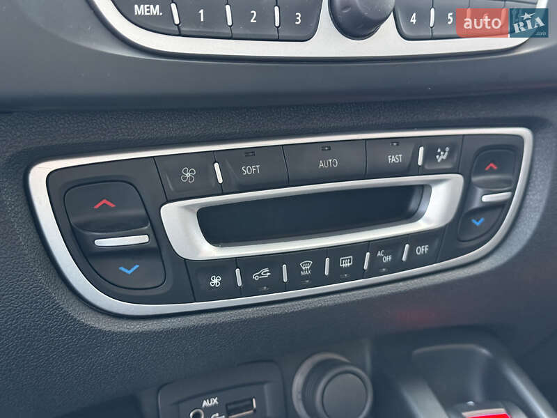 Минивэн Renault Scenic 2009 в Нетешине