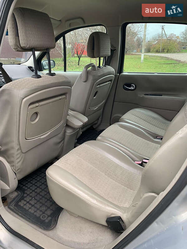 Минивэн Renault Scenic 2003 в Кропивницком фото 8 Минивэн Renault Scenic 2003 в Кропивницком