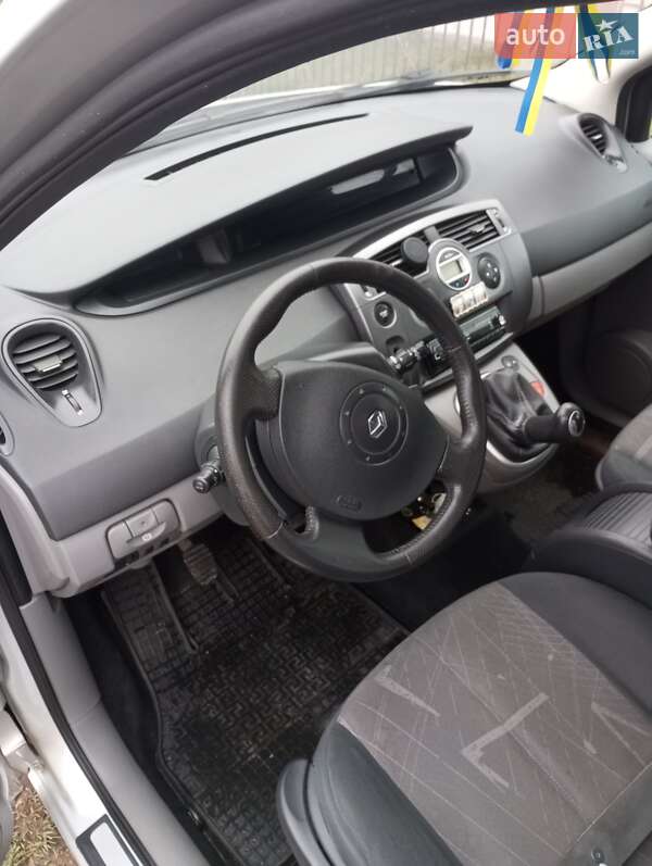 Мінівен Renault Scenic 2004 в Радивиліві фото 8 Мінівен Renault Scenic 2004 в Радивиліві