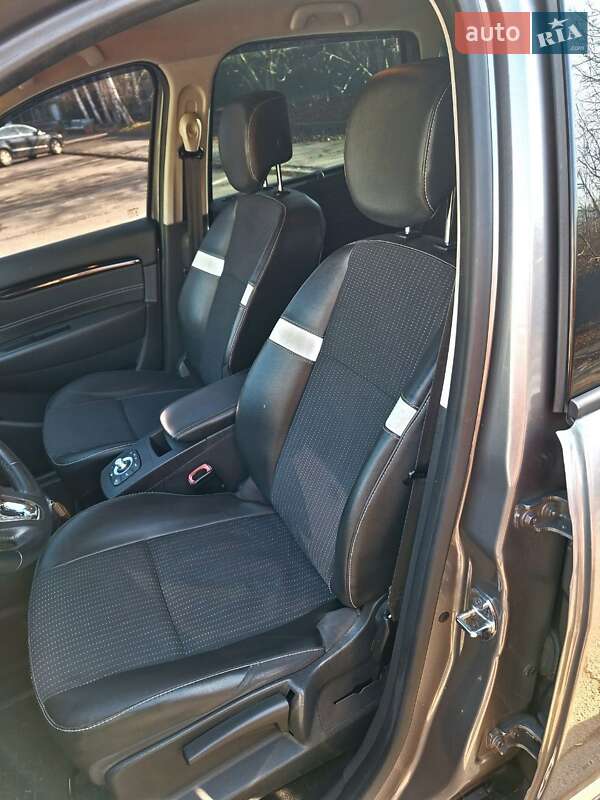 Мінівен Renault Scenic 2015 в Вінниці фото 8 Мінівен Renault Scenic 2015 в Вінниці