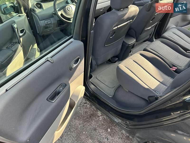 Мінівен Renault Scenic 2007 в Кагарлику