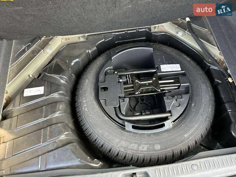 Мінівен Renault Scenic 2007 в Кагарлику