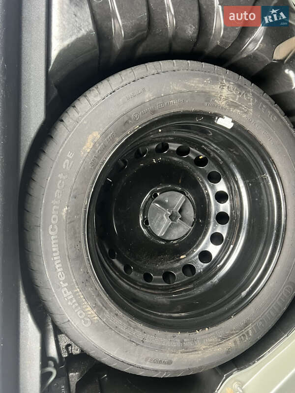 Минивэн Renault Scenic 2012 в Виннице