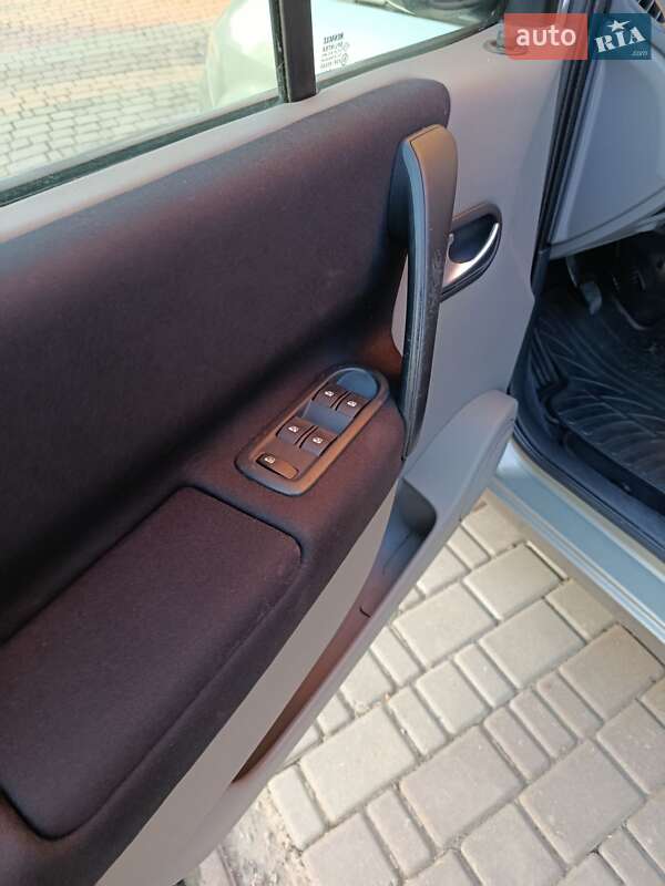 Мінівен Renault Scenic 2007 в Бучачі фото 9 Мінівен Renault Scenic 2007 в Бучачі