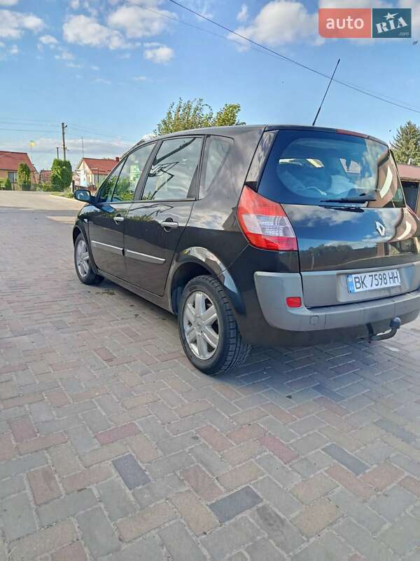 Минивэн Renault Scenic 2003 в Демидовке