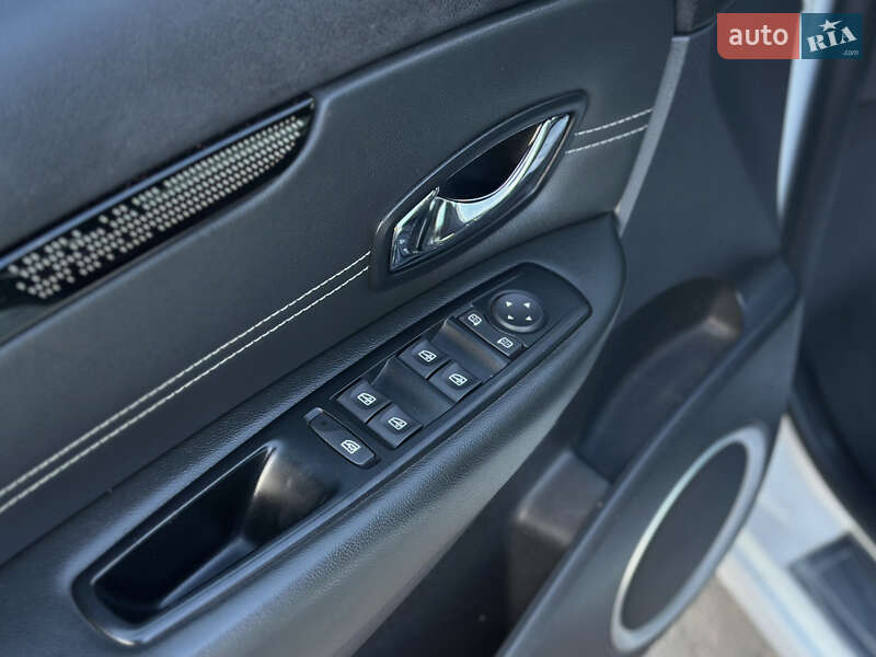 Мінівен Renault Scenic 2012 в Шептицькому