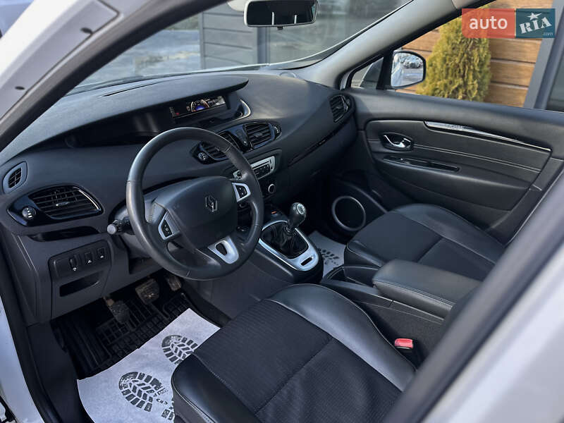 Мінівен Renault Scenic 2012 в Шептицькому