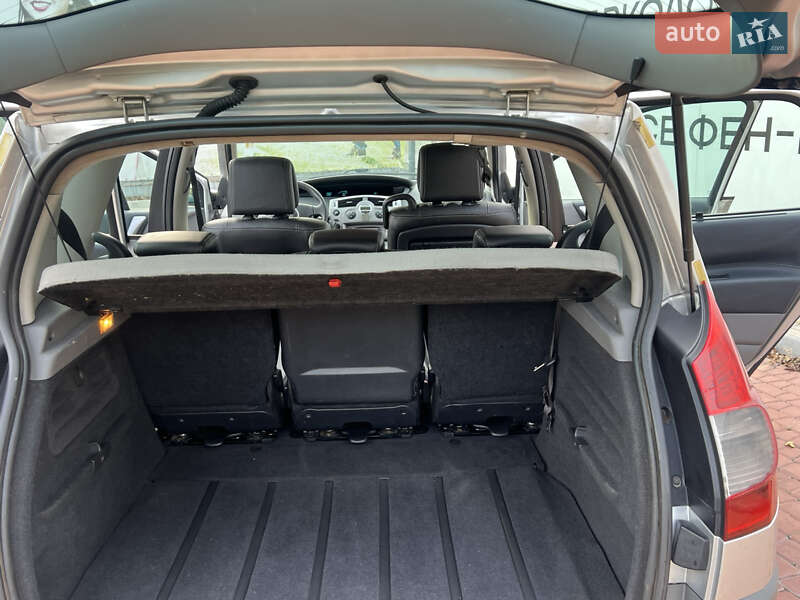Мінівен Renault Scenic 2008 в Одесі