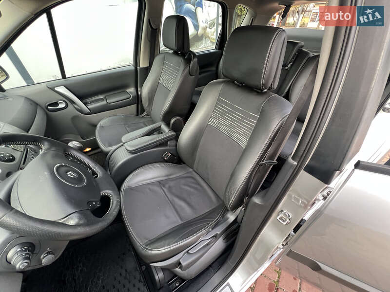 Мінівен Renault Scenic 2008 в Одесі